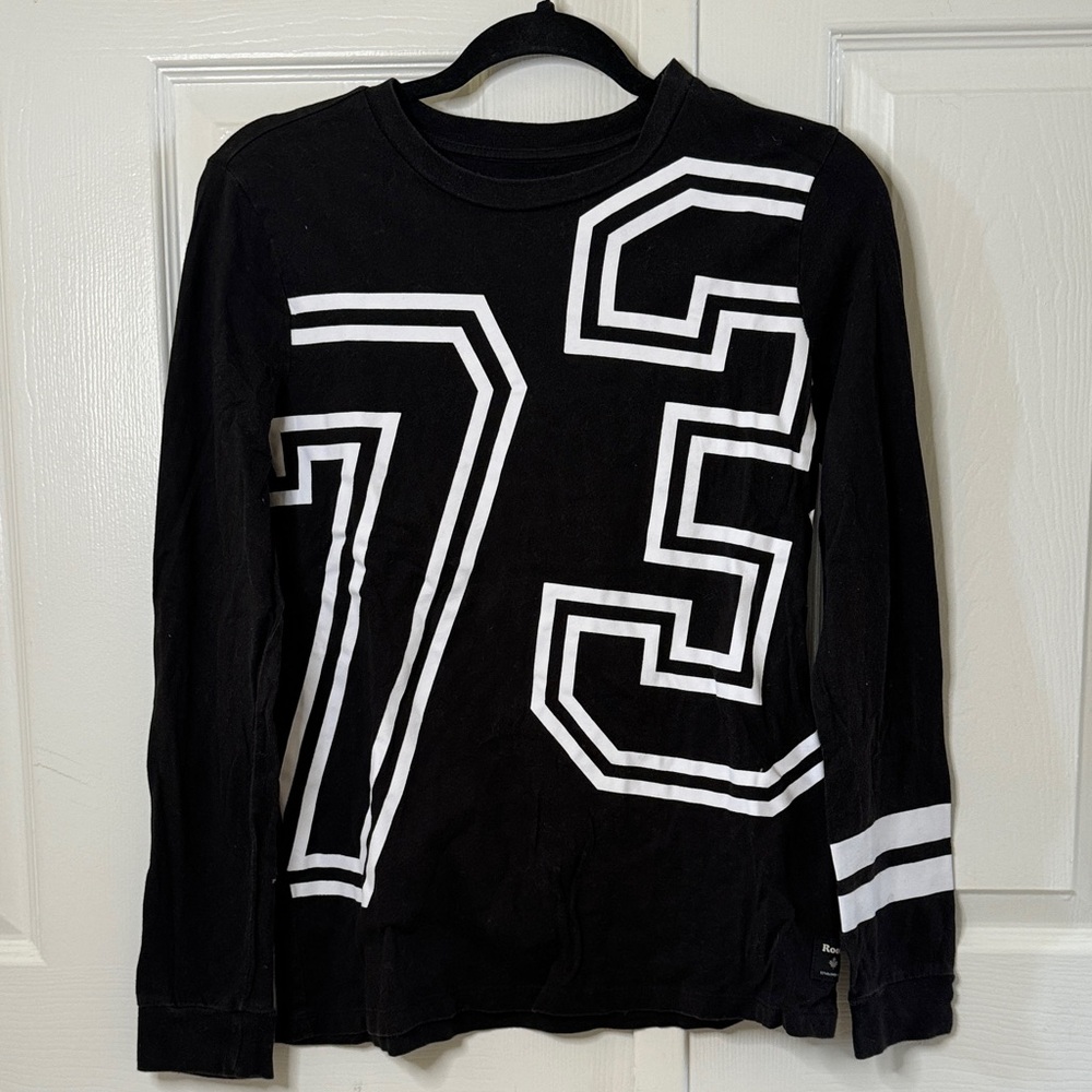 NWOT Roots Black Long Sleeve Graphic Tee with White '73’ Print